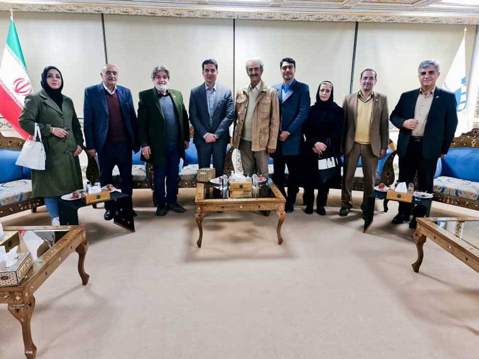 دیدار انجمن برق از نمایشگاه اصفهان